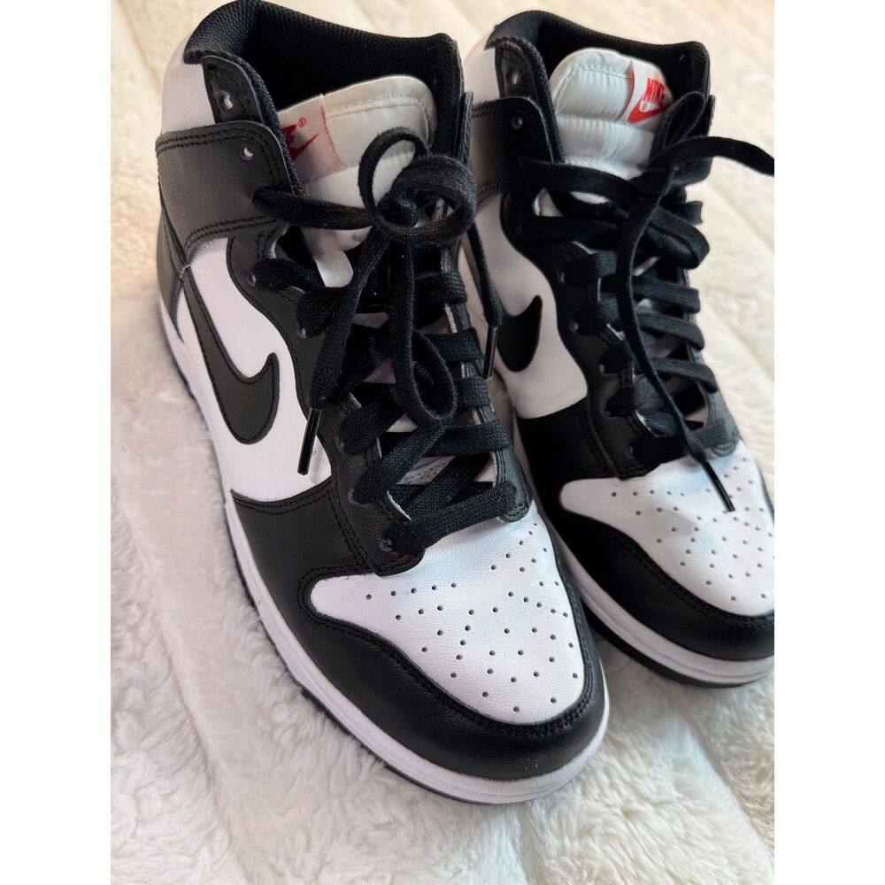 DD1869-103 Nike Dunk High Panda Black White University Red (Women's) 7.5 - Picture 2 of 8